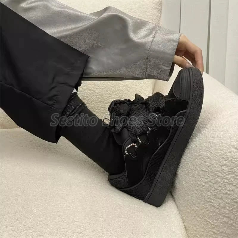 Thick Sole Mixed Colors Casual Sneakers for Men Women Fashion Round Toe Lace Up Skateboard Shoes Outdoor Breathable Couple Shoes