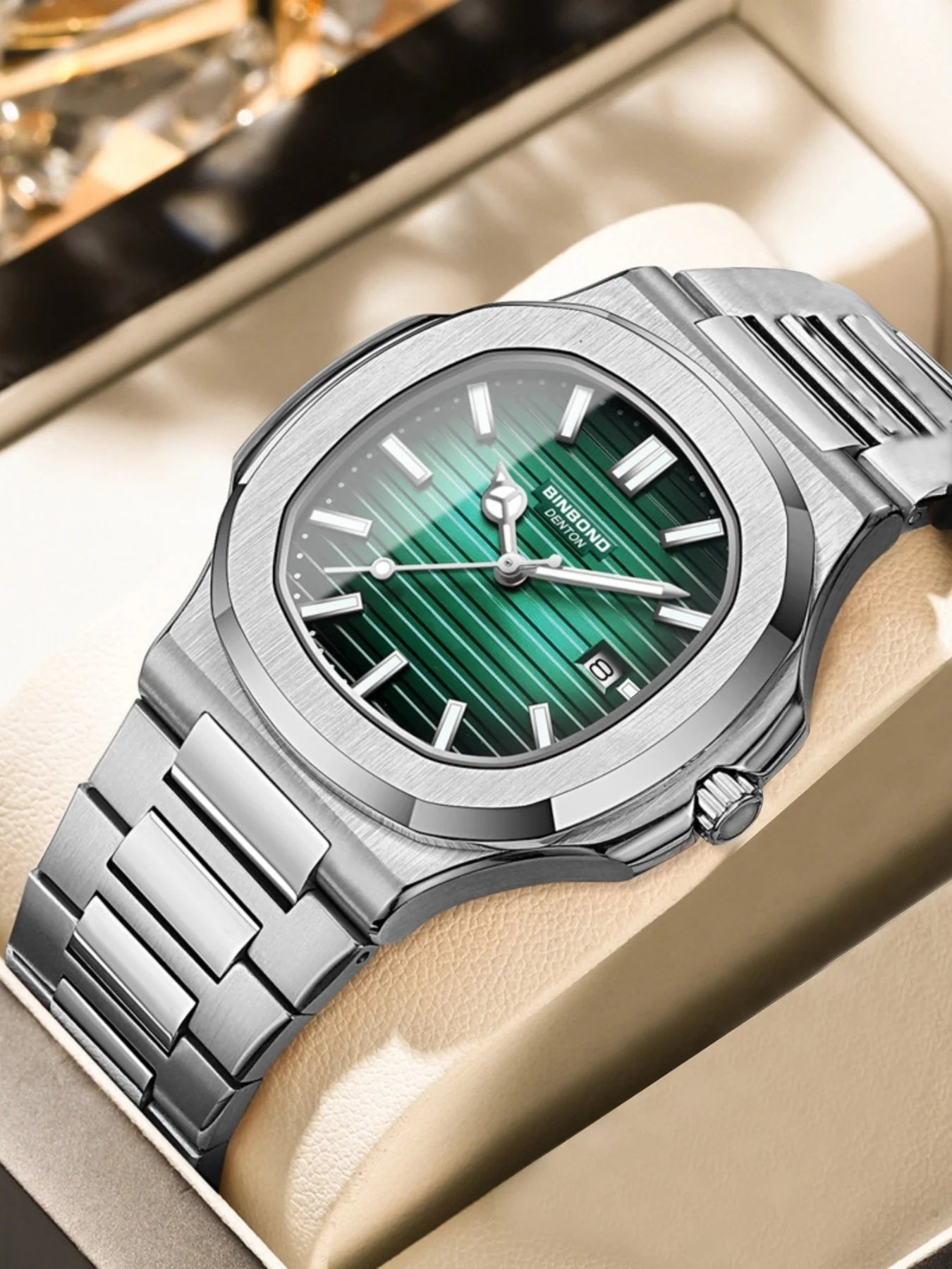 Deluxe Casual Men's Watch Waterproof Luminous Date Calendar Function Stainless Steel Quartz Men's Business Watch Fashion Gift