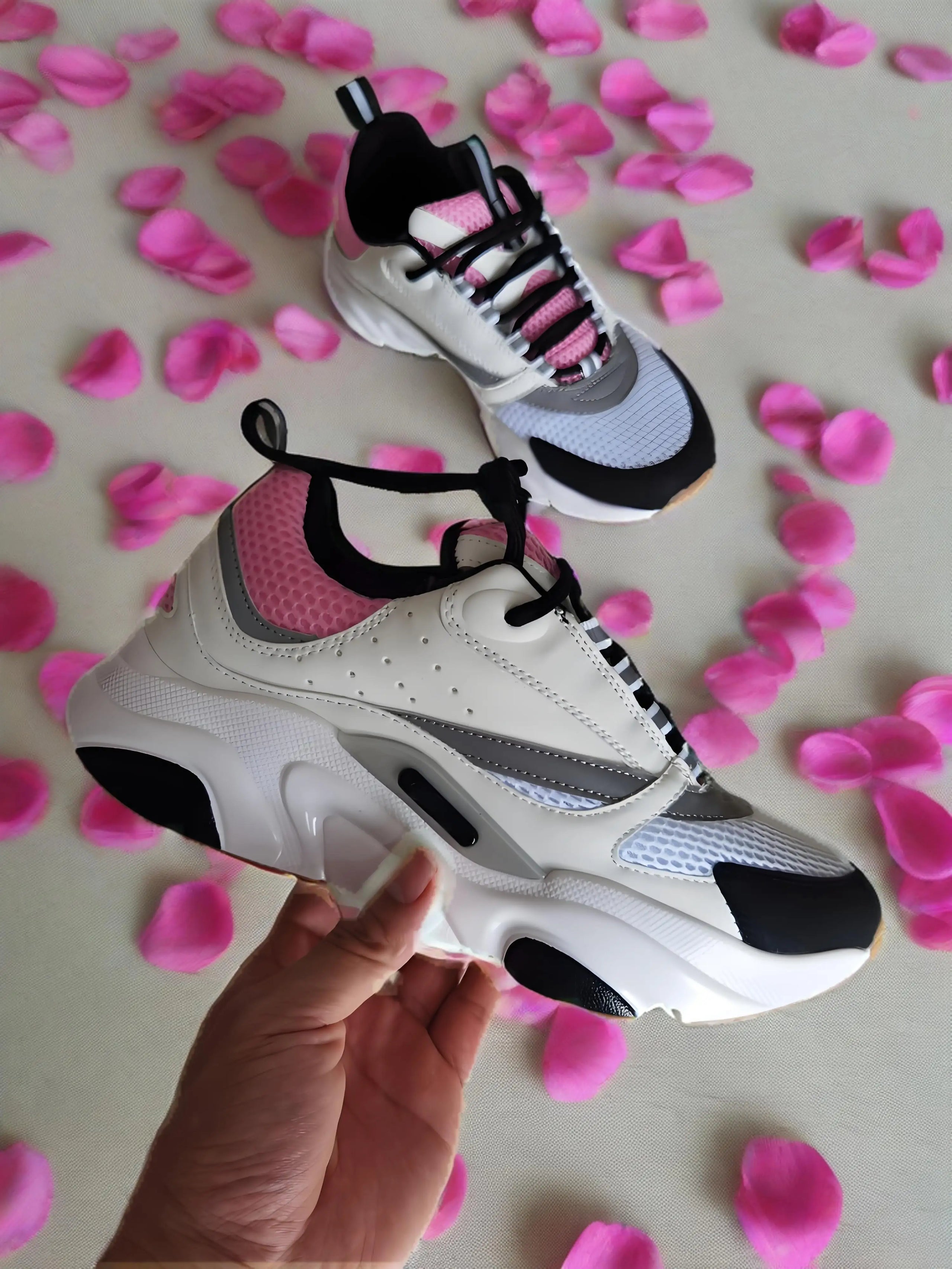 New Model Retro Thick Bottom Dad Shoes Unisex Sports Casual Breathable Heightening B22