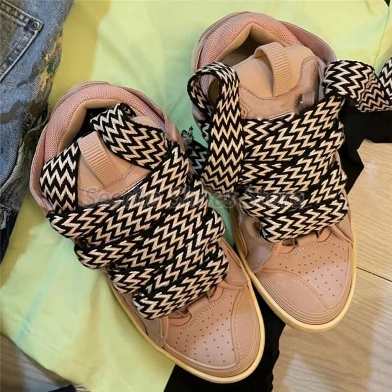 Thick Sole Mixed Colors Casual Sneakers for Men Women Fashion Round Toe Lace Up Skateboard Shoes Outdoor Breathable Couple Shoes