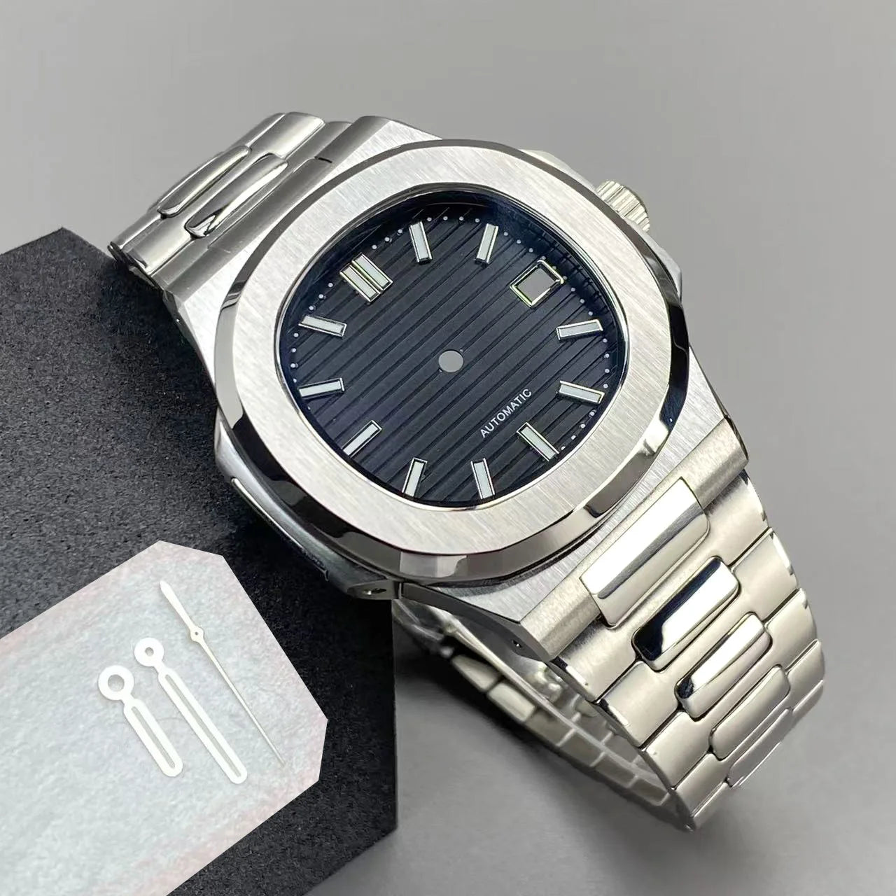 40mm NH35 Square Watch Case with Green Luminous Single Date Dial for Nautilus Style Watches Fit NH35 NH36 NH38 Movements