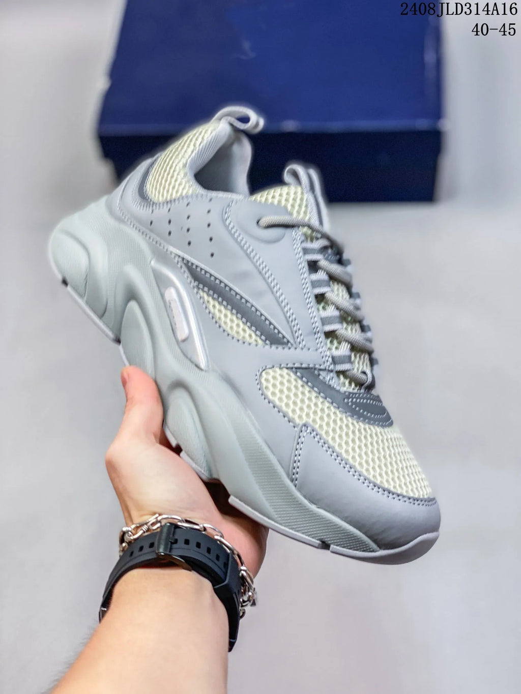 2025 High Quality Fashion Low Sneakers for Men Women Breathable Comfortable Outdoor Lace-up b22 Walking Sports Sneakers eur36-45