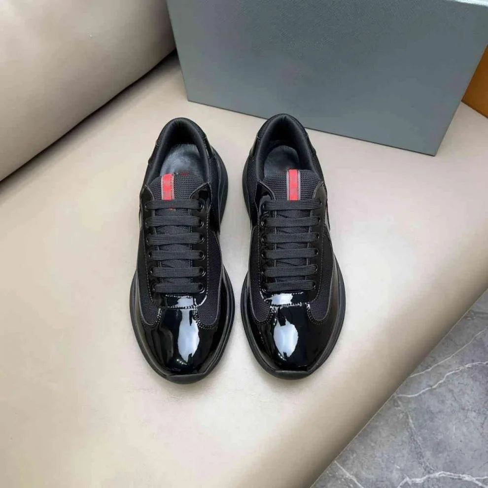 Fashionable and Comfortable Soft Sole New Casual Sneakers Leather Color-blocking Trendy Versatile Customized Men's Shoes 2025