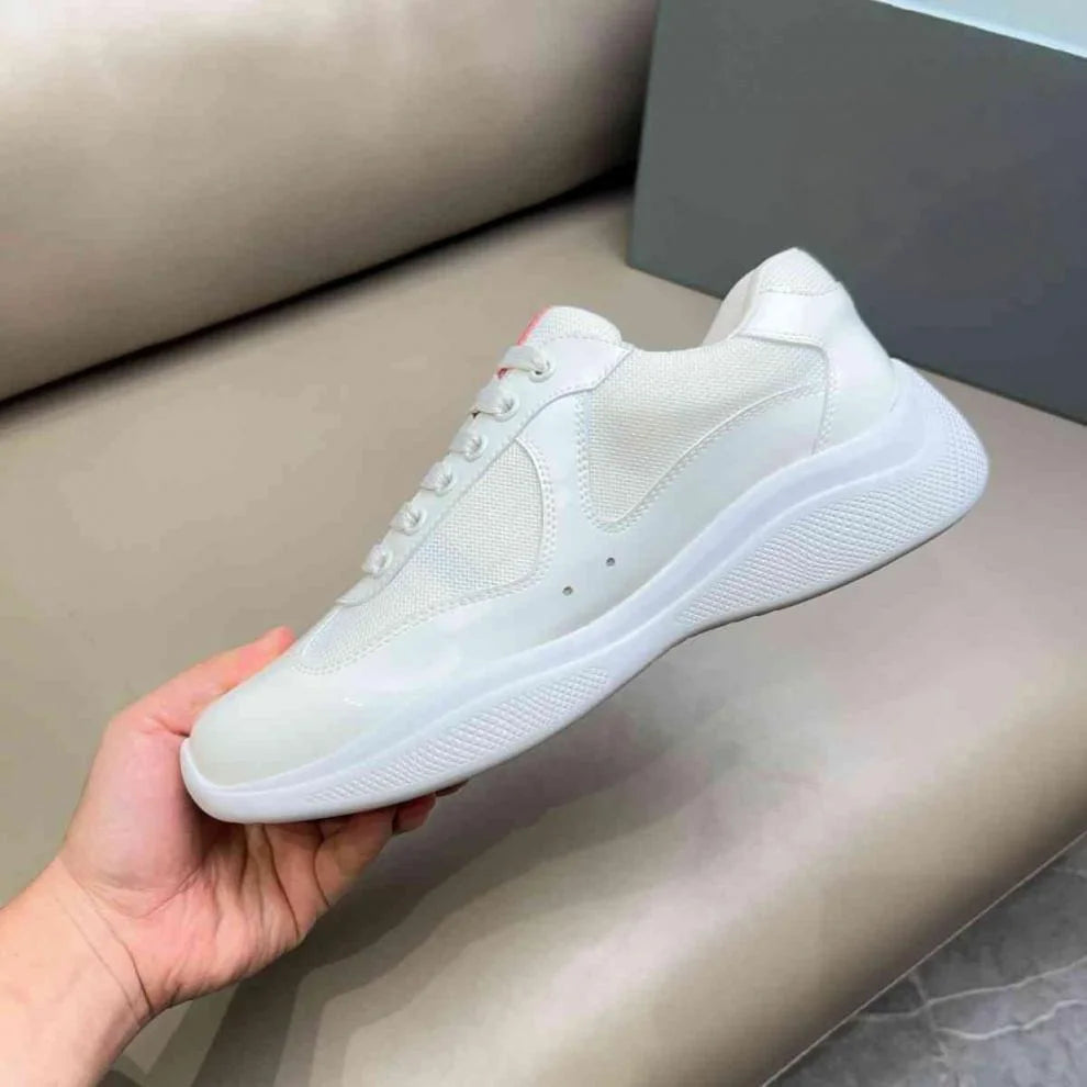 Fashionable and Comfortable Soft Sole New Casual Sneakers Leather Color-blocking Trendy Versatile Customized Men's Shoes 2025