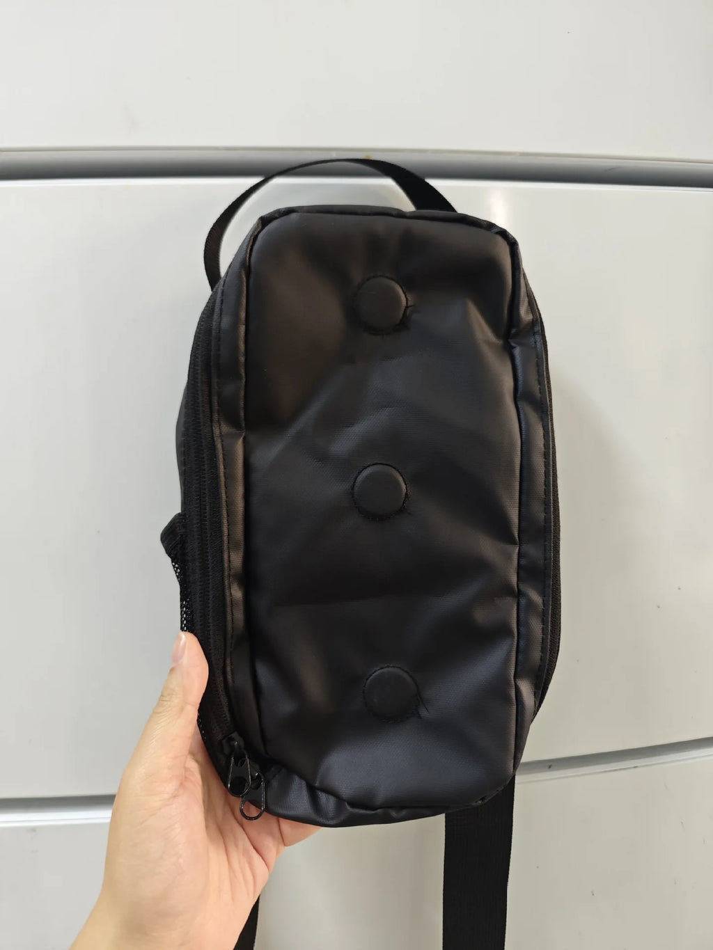 Magnetic Water Bottle Bag Large Capacity Specific Water Cup Holder with Strong Magnet Portable Bag for Outdoor Sports Gym Camp