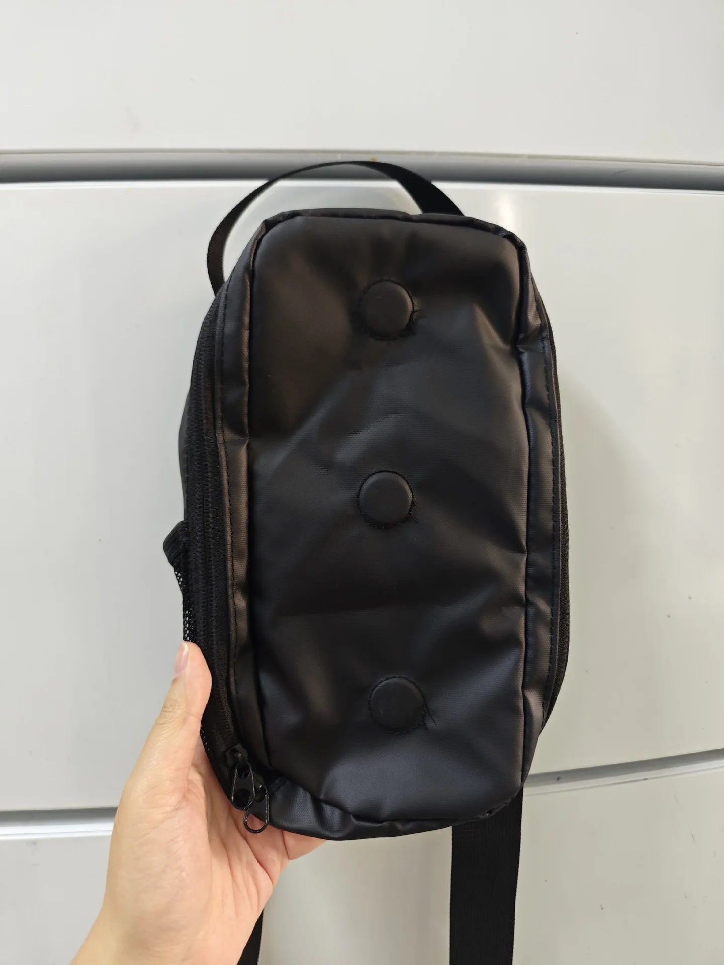 Magnetic Water Bottle Bag Large Capacity Specific Water Cup Holder with Strong Magnet Portable Bag for Outdoor Sports Gym Camp