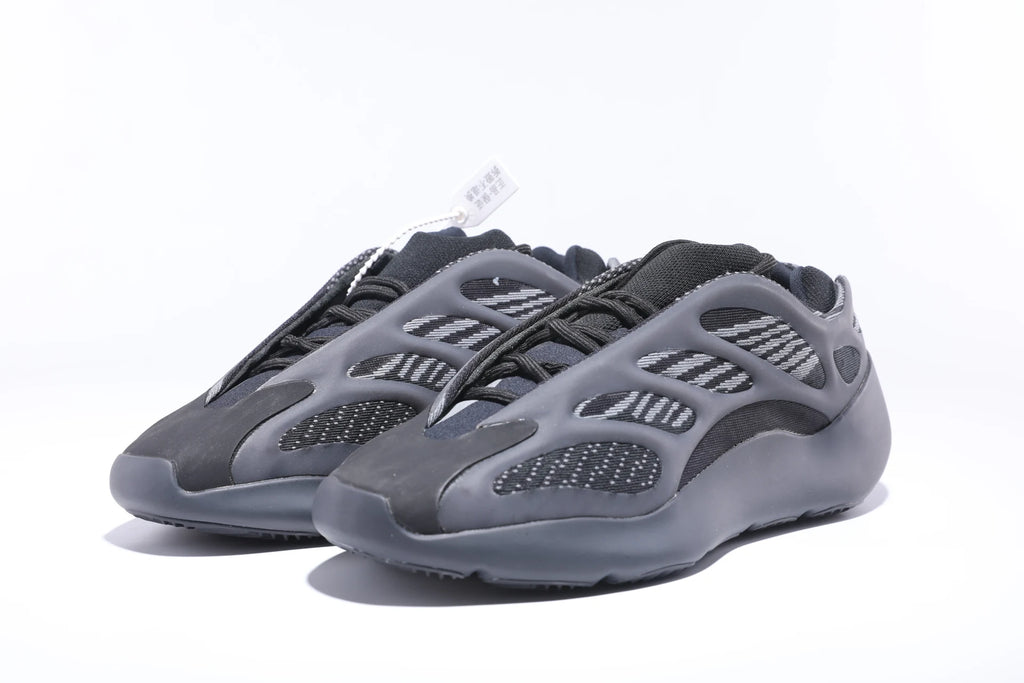 2024 New Luminous Sneakers Alien Internet Celebrity Popular Casual Shoes