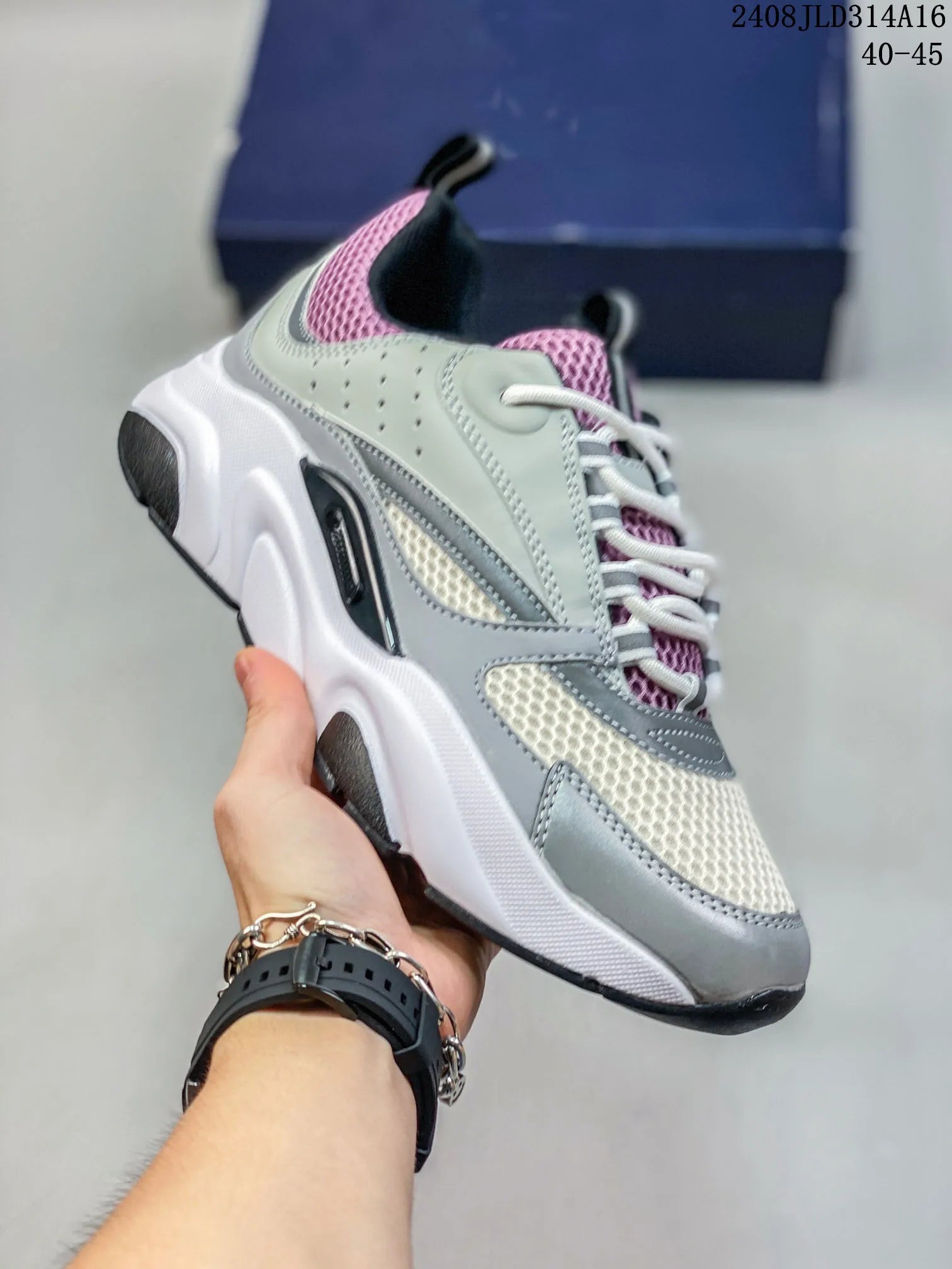 2025 High Quality Fashion Low Sneakers for Men Women Breathable Comfortable Outdoor Lace-up b22 Walking Sports Sneakers eur36-45