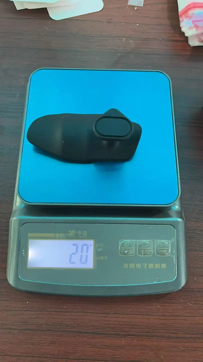 Anti-Slip Weight Lifting Grips Shock-Absorbing Gloves Callus Prevention Unisex Gym Gloves Pull-Up Bar Grips Training Gear